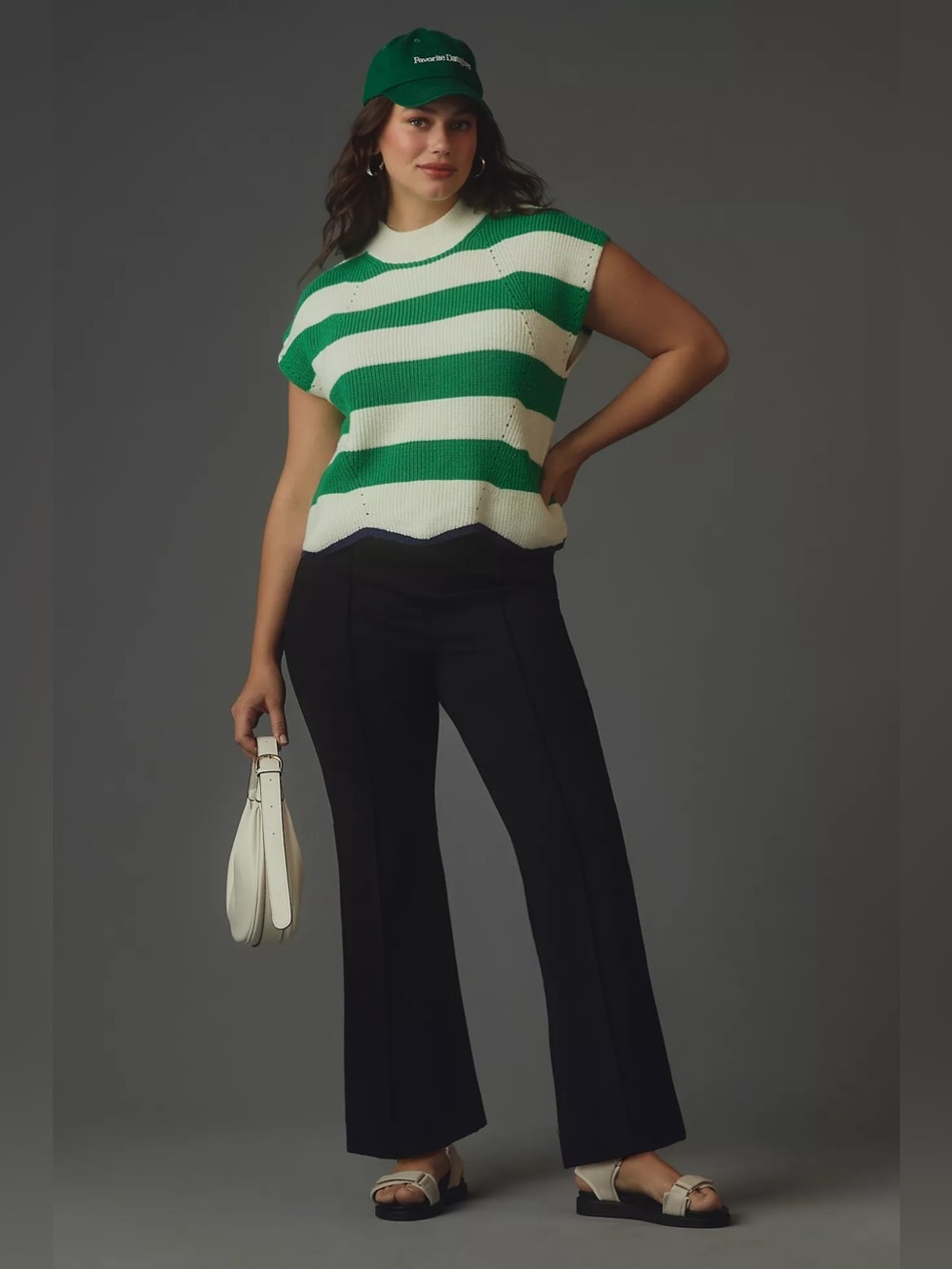 059 MAEVE Women's The Margot High Waist Kick Flare Crop Pant - Black, Large